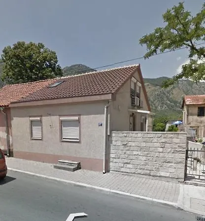 Apartment Aleksandar Kotor Exterior photo